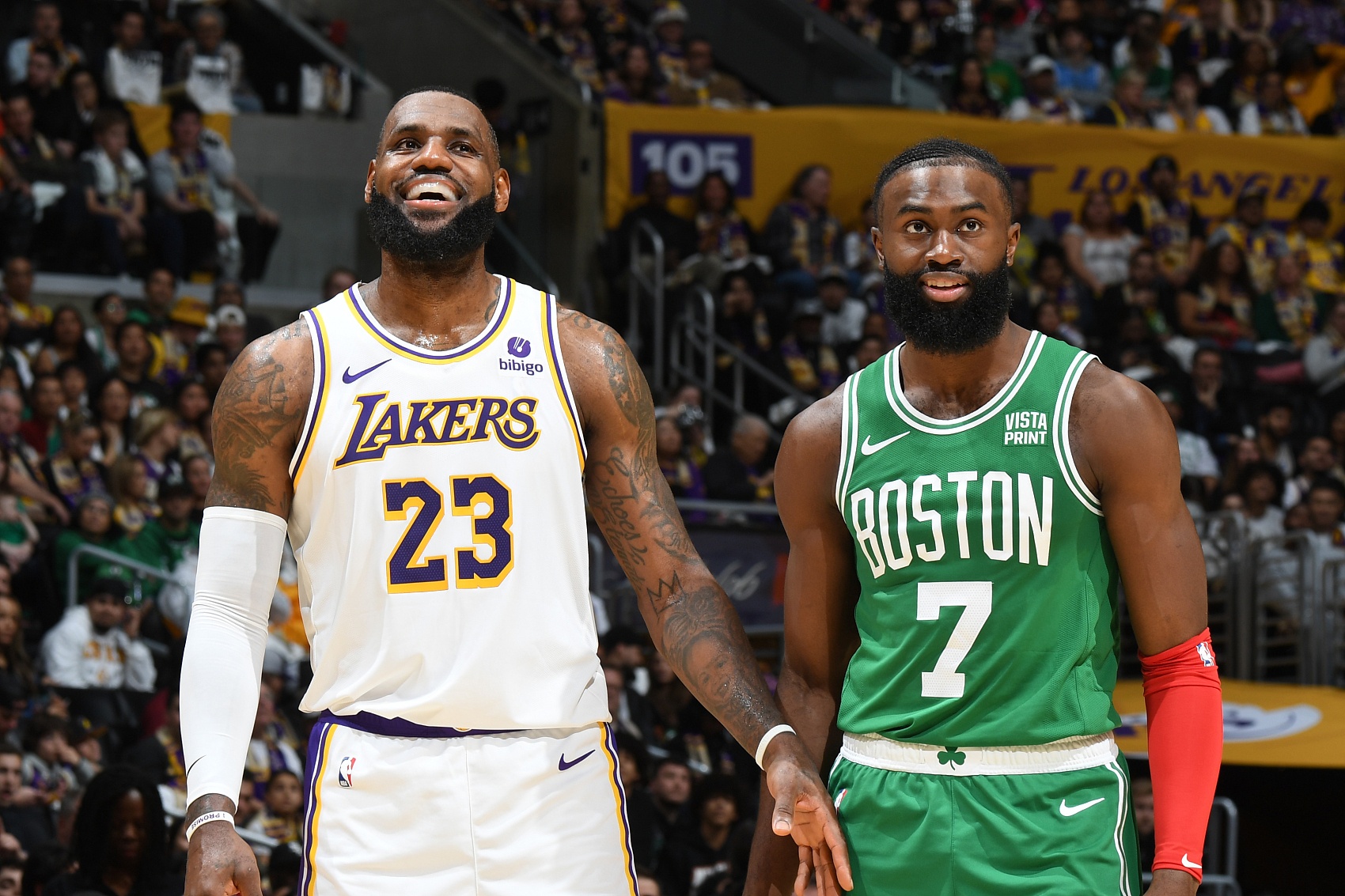 媒体人：詹姆斯抱团夺冠难称GOAT 但我愿奉他为史上最佳篮球商人